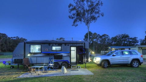 Bays Holiday Park - Sunshine Coast Guide 1