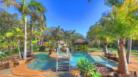Bays Holiday Park - Sunshine Coast Guide 4