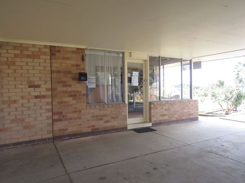Allonville Motel - Sunshine Coast Guide 6