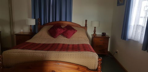 Richmond Barracks - Sunshine Coast Guide 2