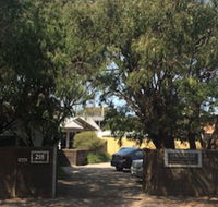 Springtide Studio Apartments - Sunshine Coast Guide