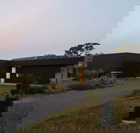 Zebula Gloucester - Sunshine Coast Guide