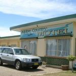 Alpine Country Motel - Sunshine Coast Guide 0