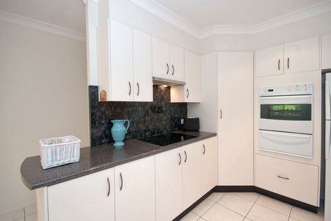 My Shell 55 Blanch Street - Sunshine Coast Guide 3