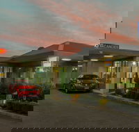 Hamilton Lonsdale Motel - Sunshine Coast Guide