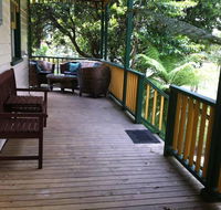 Cygnets Secret Garden Bed  Breakfast - Sunshine Coast Guide