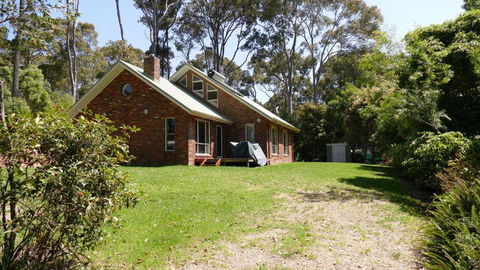 11 Barkala St. Dalmeny - Sunshine Coast Guide 2