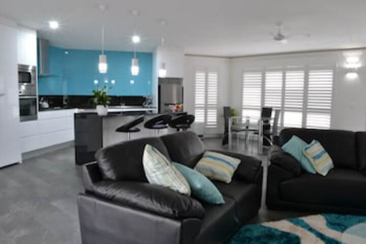 East Lynne NSW Sunshine Coast Guide