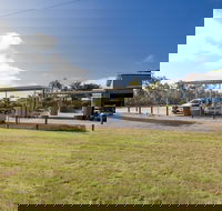 Capricorn Holiday Park - Sunshine Coast Guide