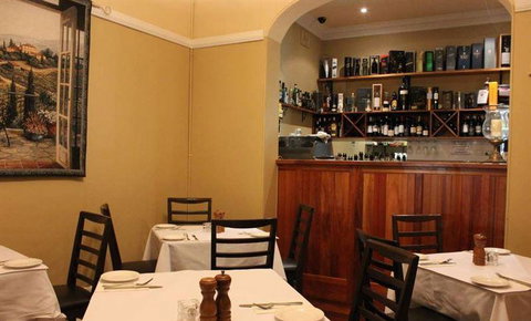 Biviano's At Windsor - Sunshine Coast Guide 21