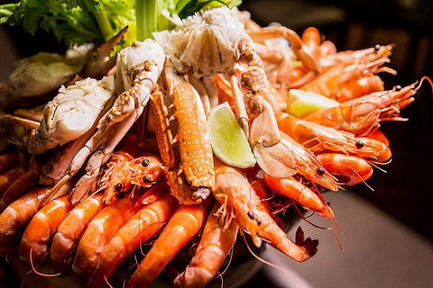 Table 30 - Sunshine Coast Guide 0