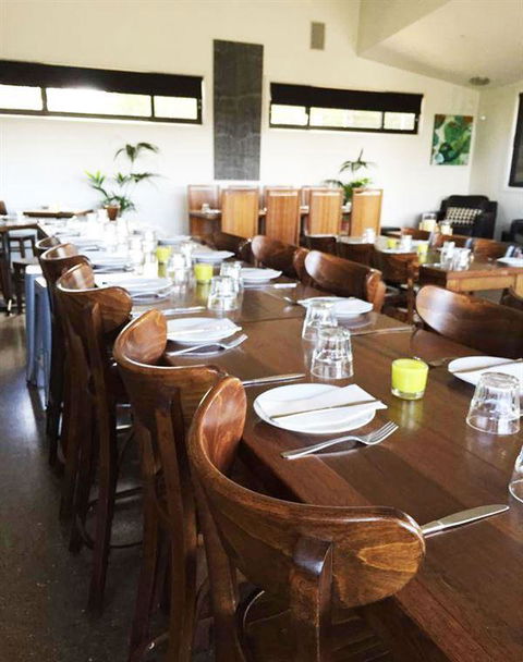 Amongst The Sticks - Sunshine Coast Guide 10