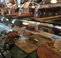 Papa Bear Cafe - Sunshine Coast Guide