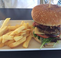 Jules by the Lake Cafe - Sunshine Coast Guide