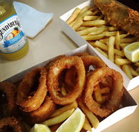 Blue Mountains Seafood - Sunshine Coast Guide