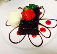 Rosewood Cottage Bar  Grill - Sunshine Coast Guide