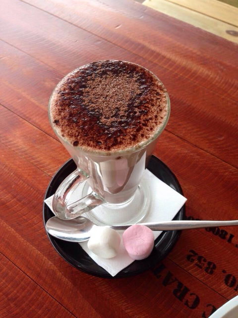 Globe Cafe - Sunshine Coast Guide 2