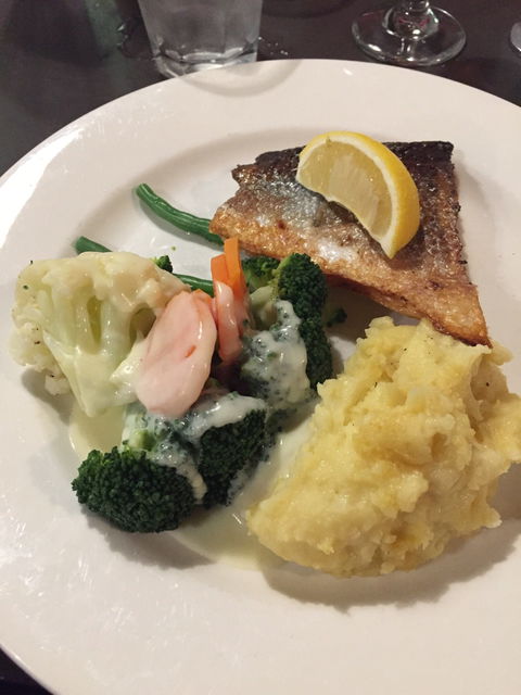 O'Keefe's Hotel - Sunshine Coast Guide 5