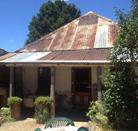 Dojo Bread - Sunshine Coast Guide