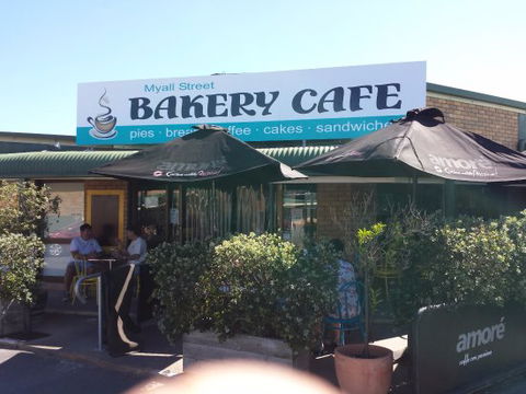 Myall River Bakery Cafe - Sunshine Coast Guide 0