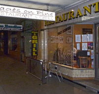 Pages on Pine Restaurant - Sunshine Coast Guide