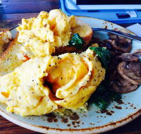 Patissez - Sunshine Coast Guide