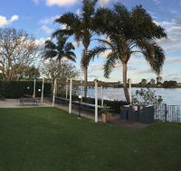 Riverview Hotel - Sunshine Coast Guide