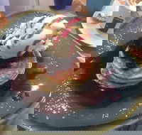 Darwin's on Vincent - Sunshine Coast Guide