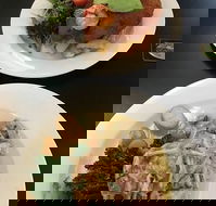 The Oaks Family Bistro - Sunshine Coast Guide