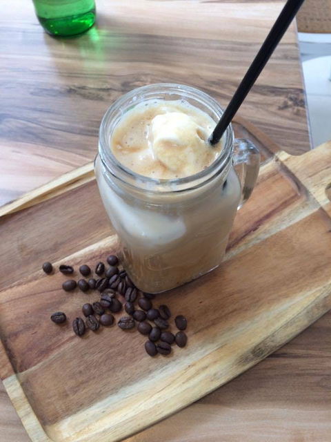 Allure Cafe & Co - Sunshine Coast Guide 0
