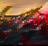 Cook  Co. Bar and Grill - Sunshine Coast Guide