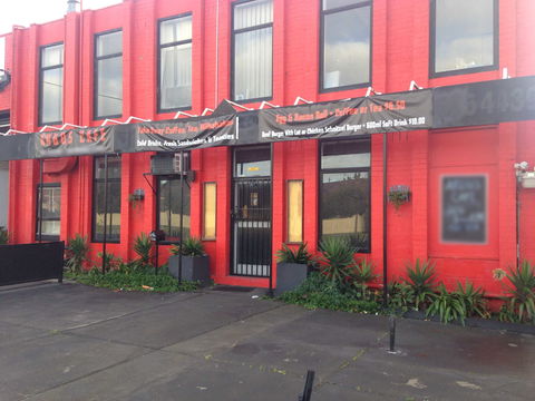 Argus Cafe - Sunshine Coast Guide 0