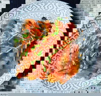 Honkas Bar  Eats - Sunshine Coast Guide