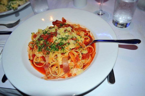 Vecchia Rome Italian Ristorante & Pizzeria - Sunshine Coast Guide 0