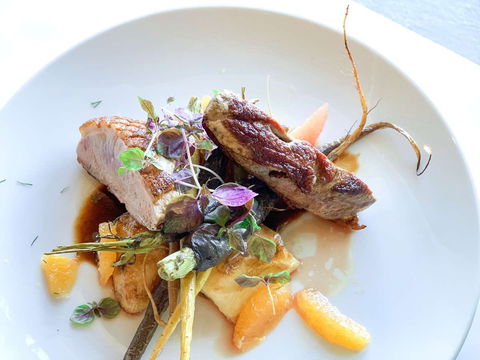 Alexandra Hotel - Sunshine Coast Guide 0