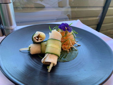 Echoes Restaurant - Sunshine Coast Guide 0