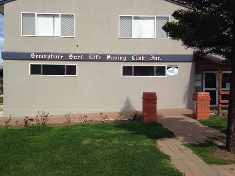 Semaphore Surf Life Saving Club - Sunshine Coast Guide 0