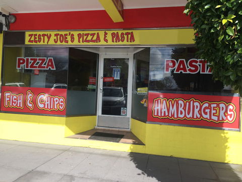 Zesty Joe's - Cheltenham - Sunshine Coast Guide 0