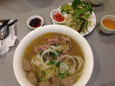 Pho Ba Le Vietnamese Noodle Bar - Sunshine Coast Guide 0