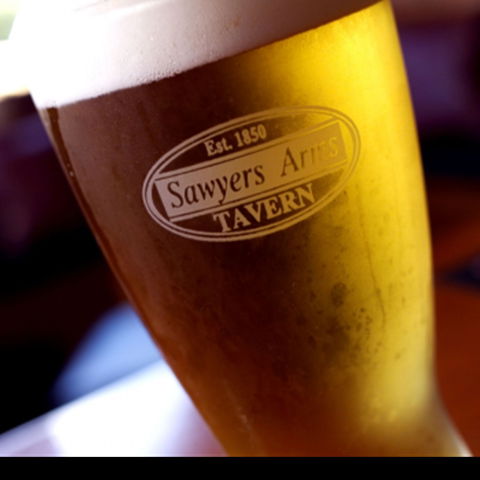 Sawyers Arms Tavern - Sunshine Coast Guide 1
