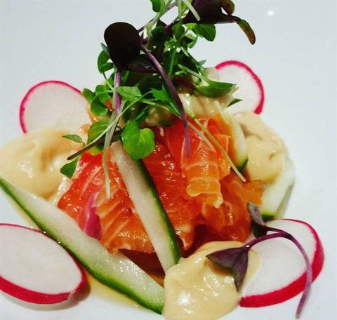 Off The Wall Diner - Sunshine Coast Guide 8