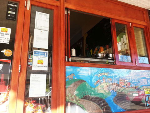 Jewells Fine Food - Sunshine Coast Guide 0