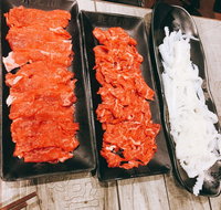 MooMoo Hotpot - Sunshine Coast Guide