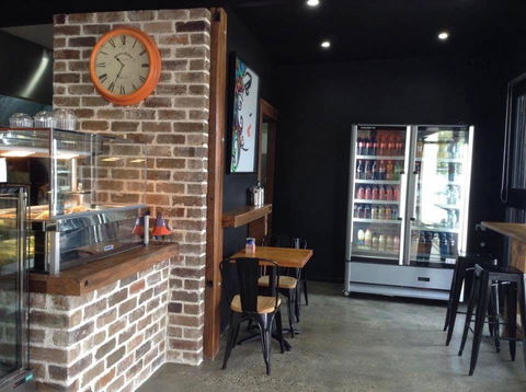 Alexanders Cafe - Sunshine Coast Guide 0
