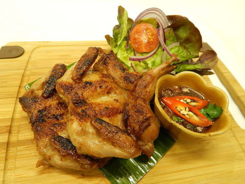 Baiboon Thai Restaurant - Sunshine Coast Guide 0