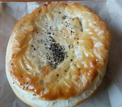 Bemersyde Bakehouse - Sunshine Coast Guide 0