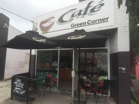 Sunny Corner - Sunshine Coast Guide 0