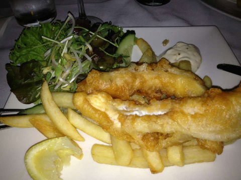 The River Deck Restaurant - Sunshine Coast Guide 0