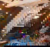 Clovelly Restaurant - Sunshine Coast Guide