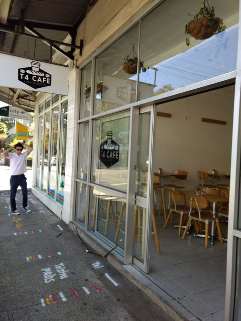 T4 Cafe - Sunshine Coast Guide 0